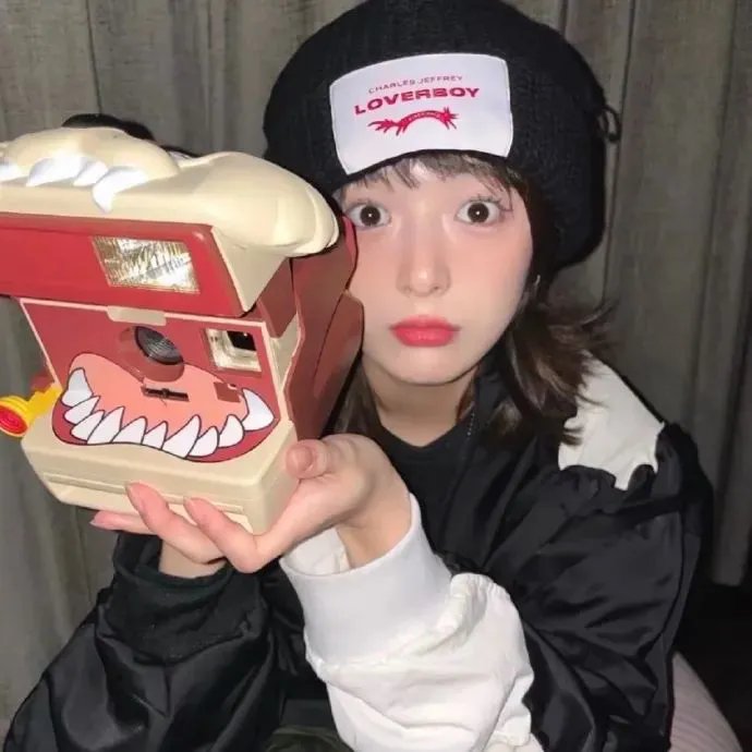 看到他们就会明白